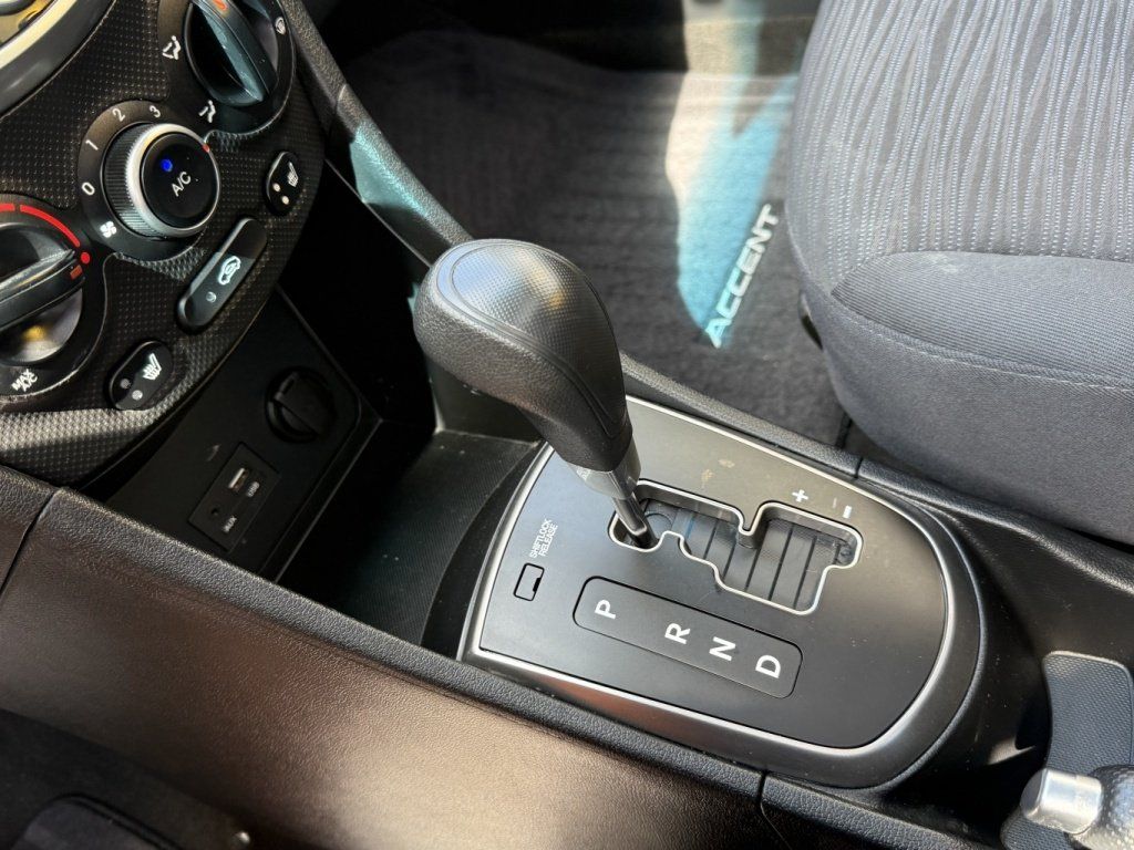 Hyundai Accent 2017 - Image 18
