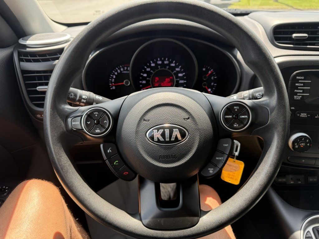 KIA Soul 2015 - Image 13